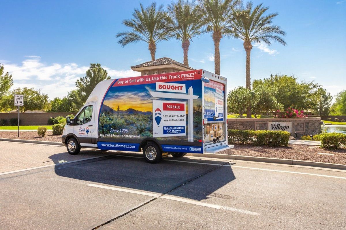 Yost Realty Group moving truck, free for local moves with closing clients in Casa Grande, Arizona City, Coolidge, Eloy, and Maricopa